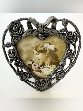 Vintage Mini Heart Photo Frame Roses Bow 2 x 3 Romantic Feminine Victorian